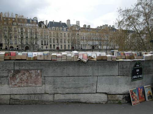 Books by the Seine