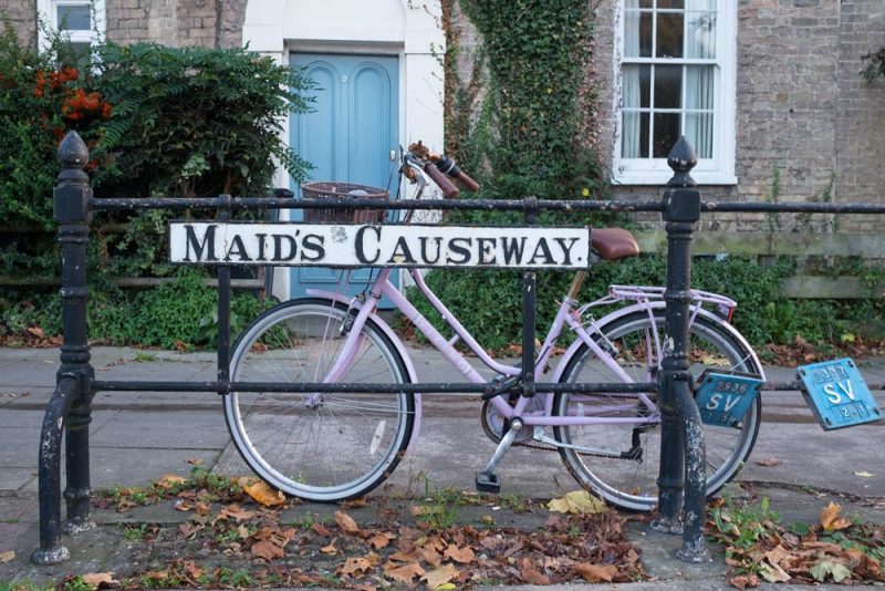 Bicycle parked on Maid's Causeway in Cambridge