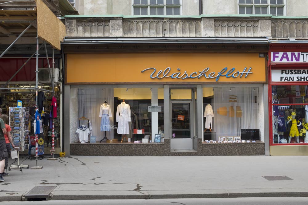 wascheflott shop front in the centre of Vienna